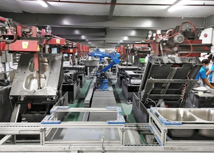 Fully automated production lines at Symbolsink drawn sink factory